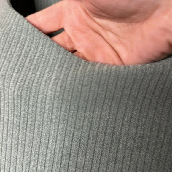 SO Goods For Life Green ribbed bodysuit - Picture 4 of 4